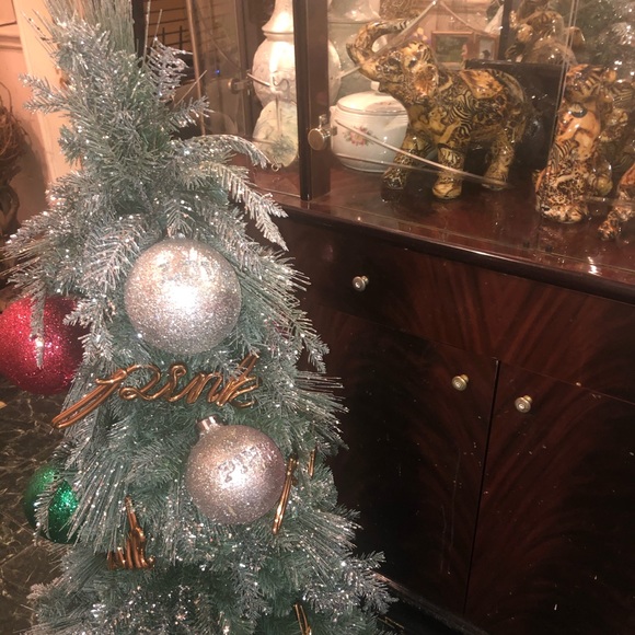 🎄Victory Secret 2018 Christmas Tree. 🎄 - Picture 8 of 8